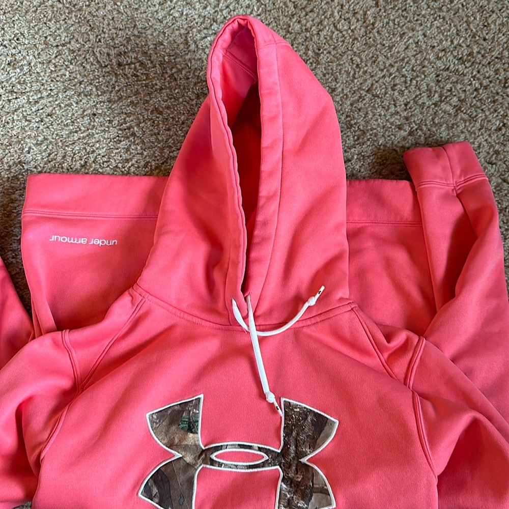 Under Armour pink hoodie adult medium